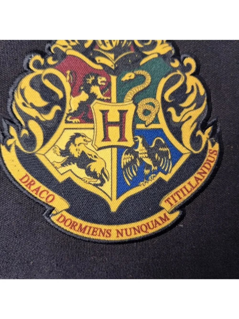 HOGWARTS HARRY POTTER WARNER BROS LICENSED SCHOOL CREST EMBROIDERED PILLOW